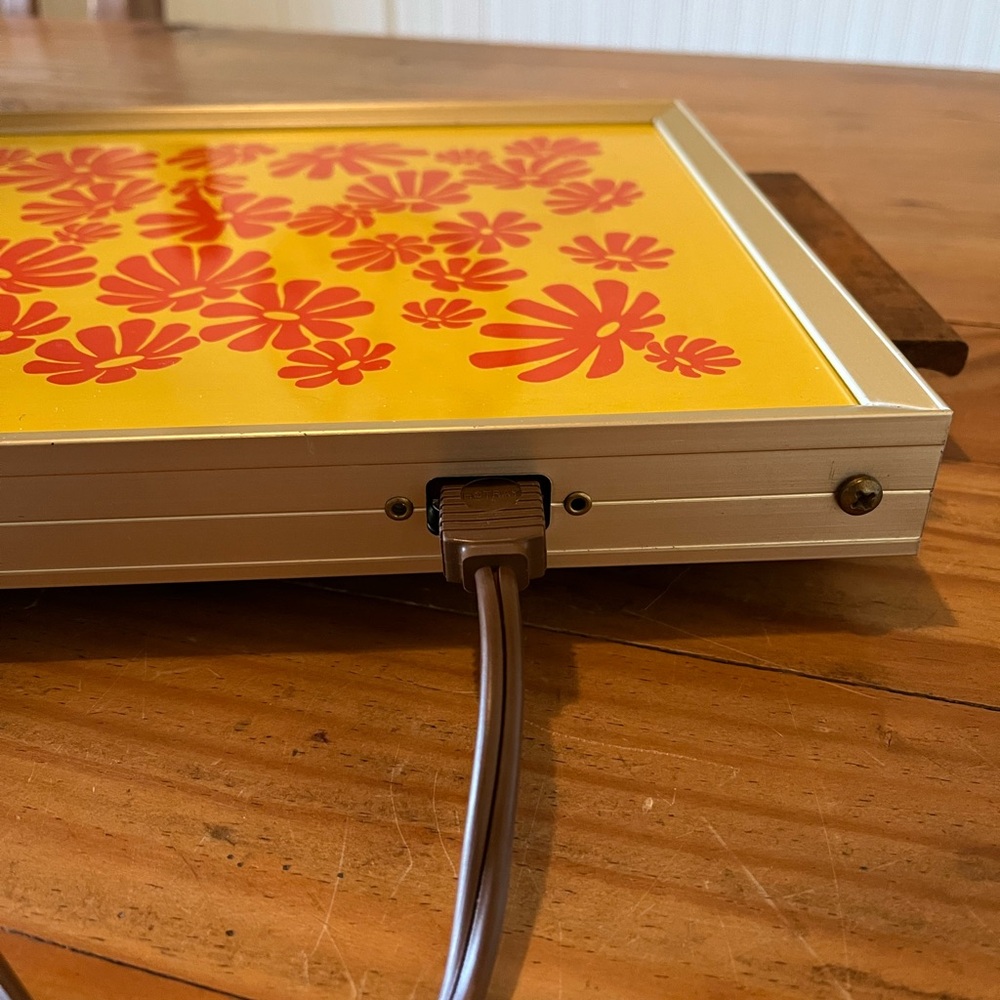 Vintage Cornwall Hot Electric Tray 60’s-70’s Floral Pattern - Picture 6 of 16